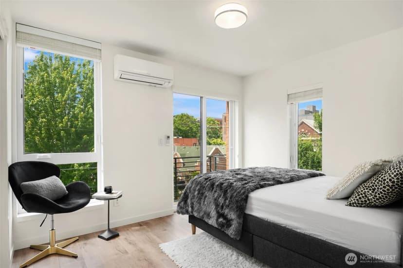 Property photo for 422 10th Avenue E #f, Seattle photo 15