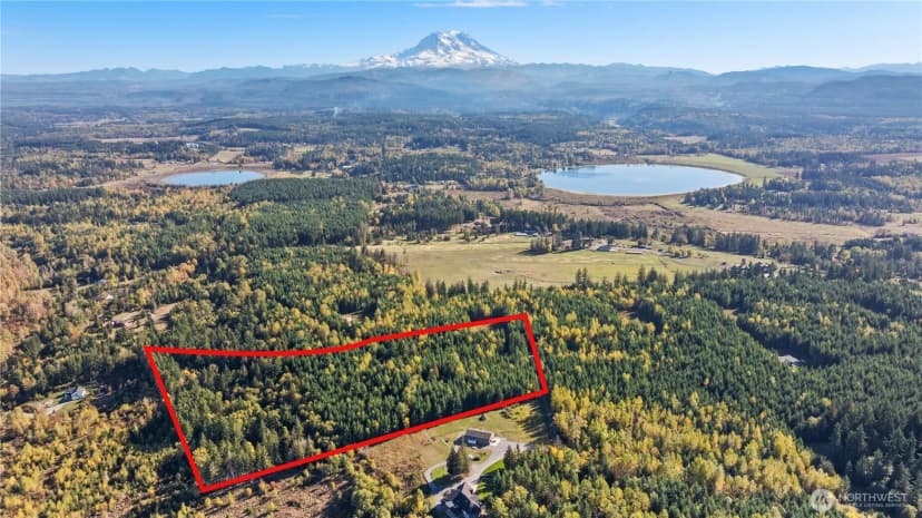 Property photo for 40320 32nd Avenue E, Eatonville photo 8