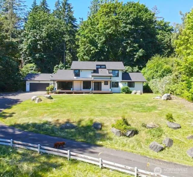 Property photo for 178 Bella Bella Drive, Fox Island photo 2