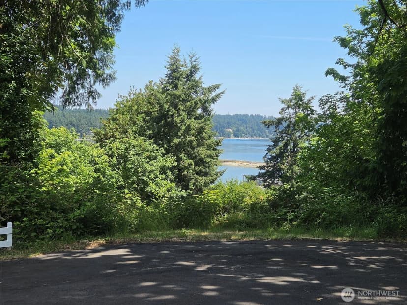 Property photo for 178 Bella Bella Drive, Fox Island photo 8