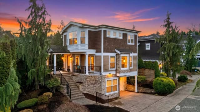 Property photo for 825 Kirkland Way, Kirkland