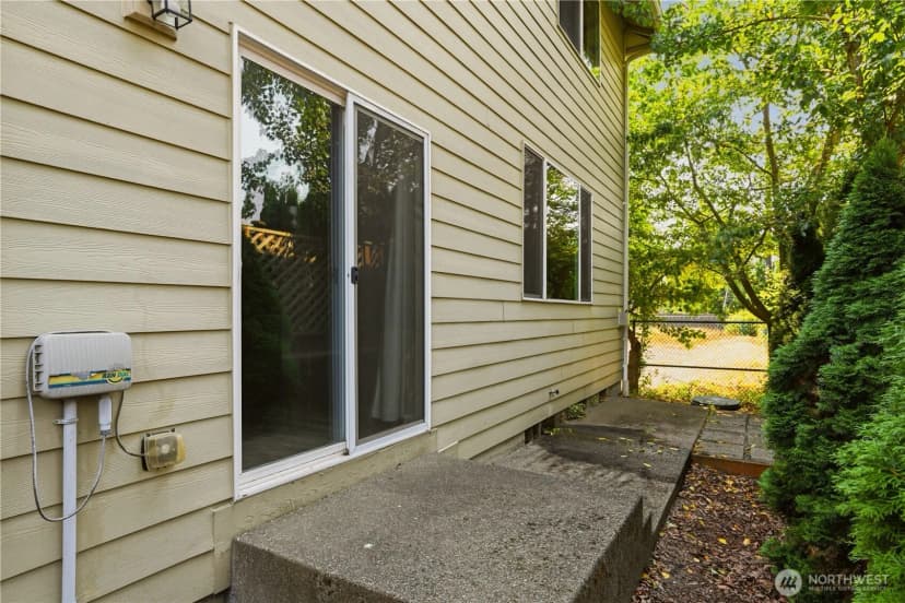 Property photo for 17416 91st Avenue E, Puyallup photo 17
