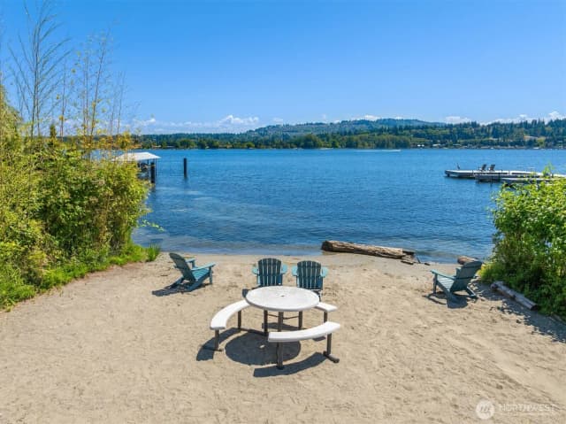 Property photo for 4336 E Mercer Way, Mercer Island photo 5