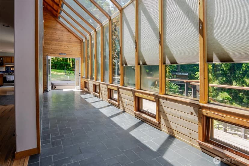 Property photo for 29601 131 Avenue Sw, Vashon photo 9