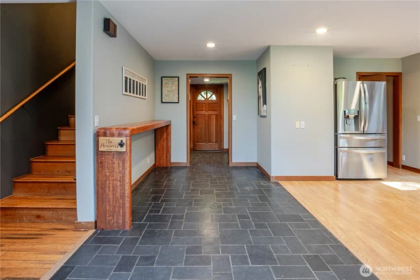 Property photo for 29601 131 Avenue Sw, Vashon photo 6
