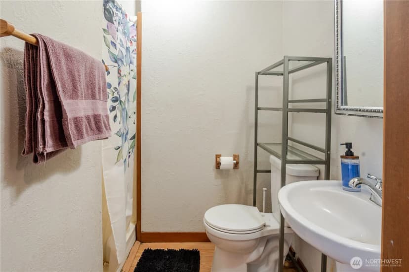 Property photo for 29601 131 Avenue Sw, Vashon photo 14