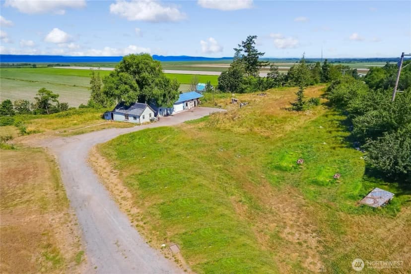 Property photo for 30320 Pioneer Highway, Stanwood photo 13