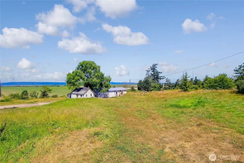Property photo for 30320 Pioneer Highway, Stanwood photo 28