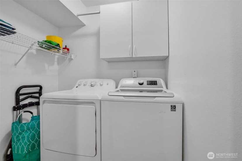 Property photo for 19311 Valley View Dr, Arlington photo 5