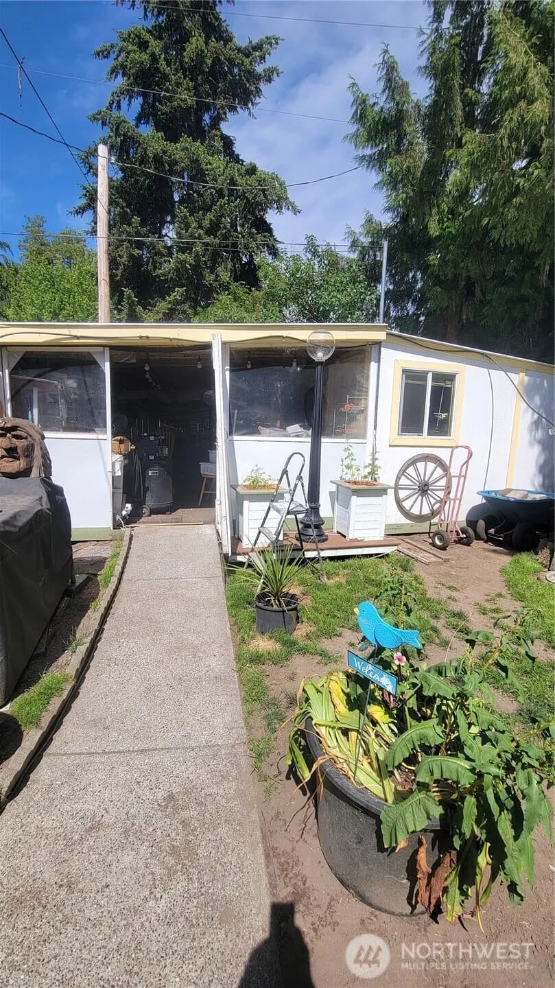 Property photo for 9411 356th Street S, Mc Kenna photo 15