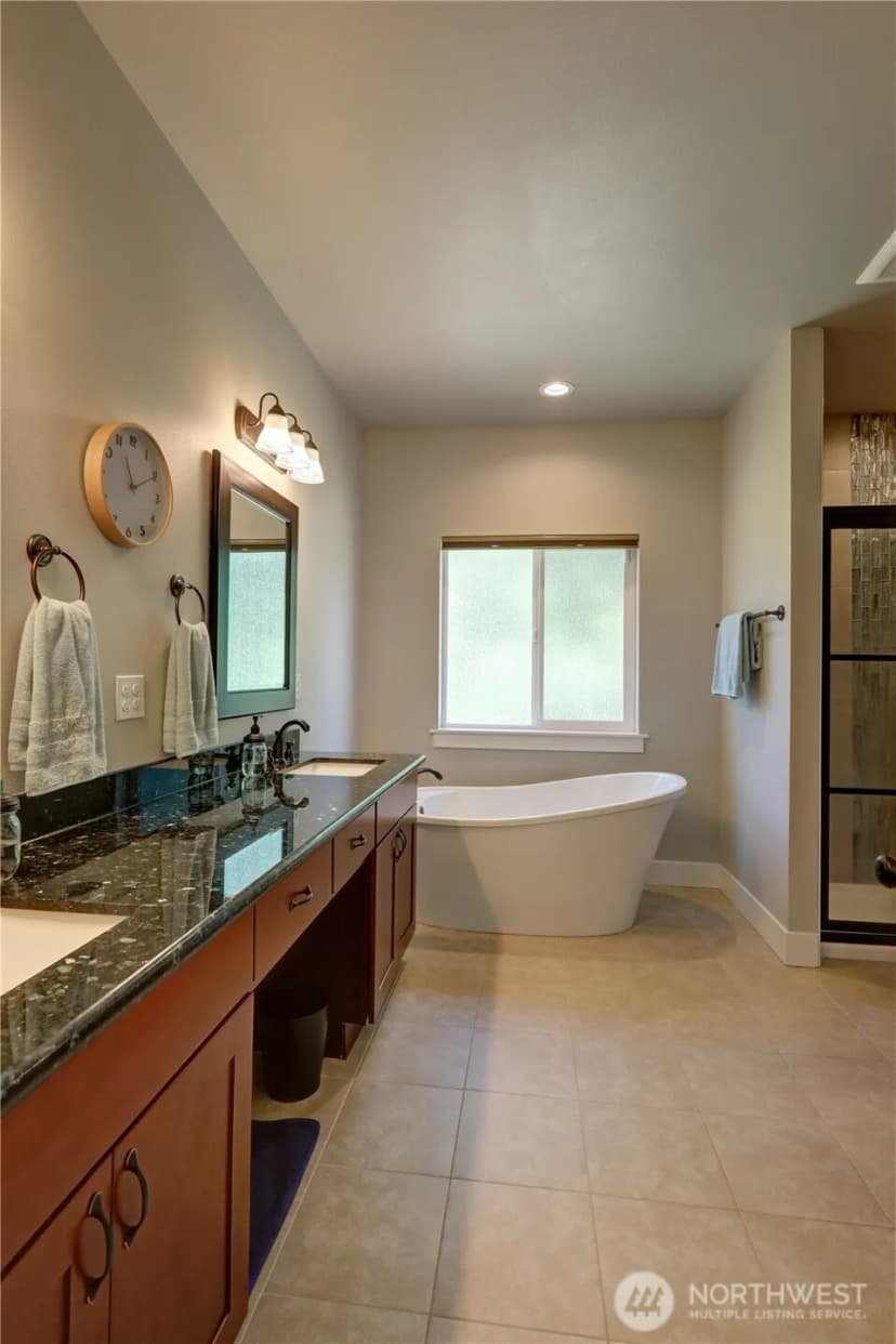 Property photo for 15324 Glenshire Place Sw, Port Orchard photo 14