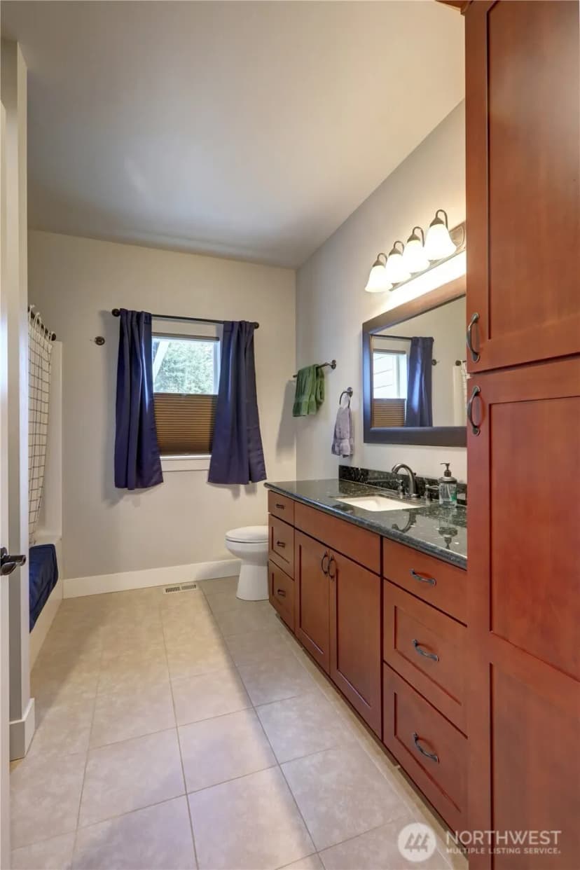 Property photo for 15324 Glenshire Place Sw, Port Orchard photo 18