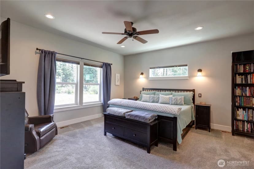 Property photo for 15324 Glenshire Place Sw, Port Orchard photo 11