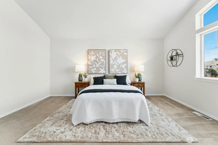 Property photo for 9709 S 237th Place, Kent photo 18