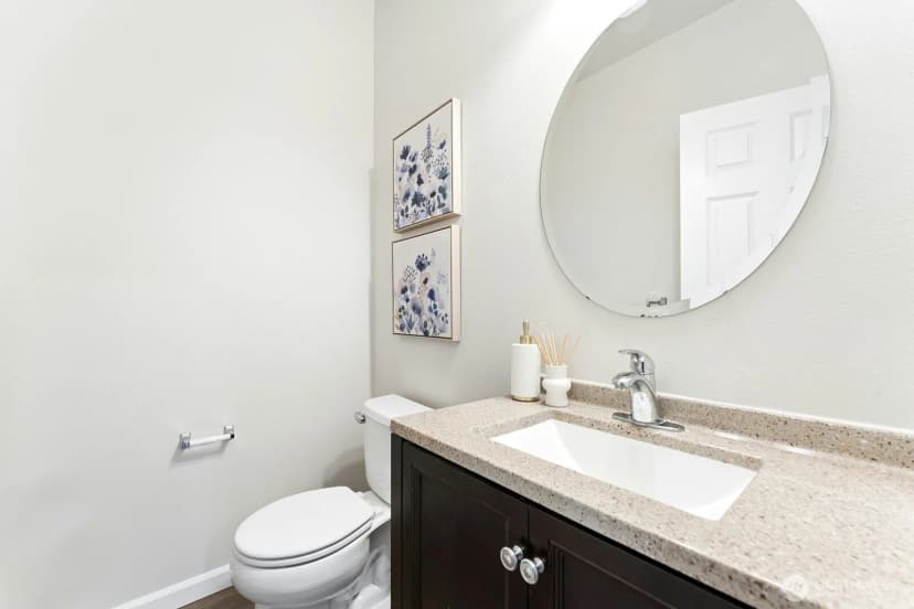 Property photo for 9709 S 237th Place, Kent photo 15