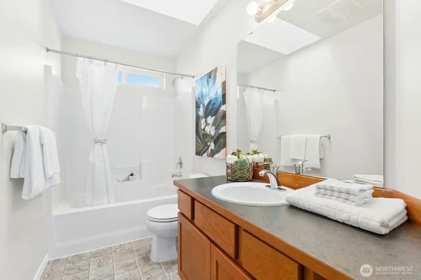Property photo for 9709 S 237th Place, Kent photo 27