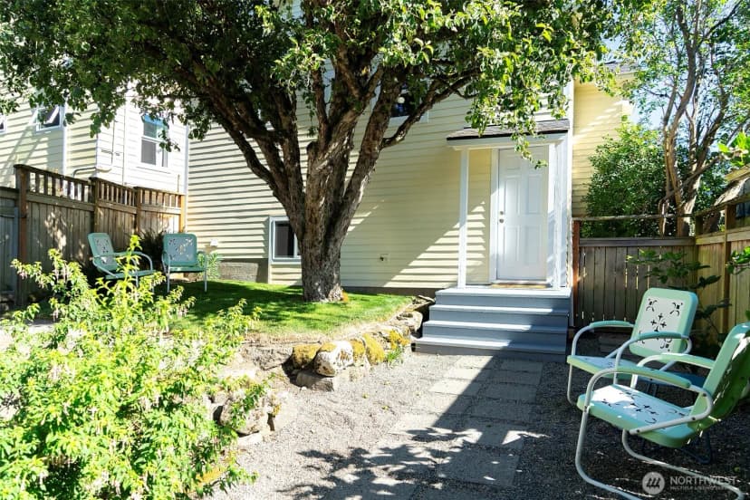 Property photo for 511 N 76th Street, Seattle photo 23