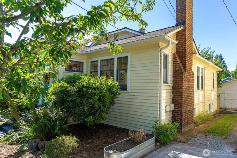 Property photo for 511 N 76th Street, Seattle photo 24