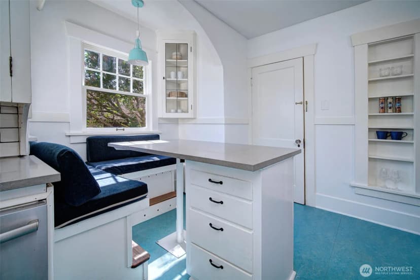 Property photo for 511 N 76th Street, Seattle photo 11