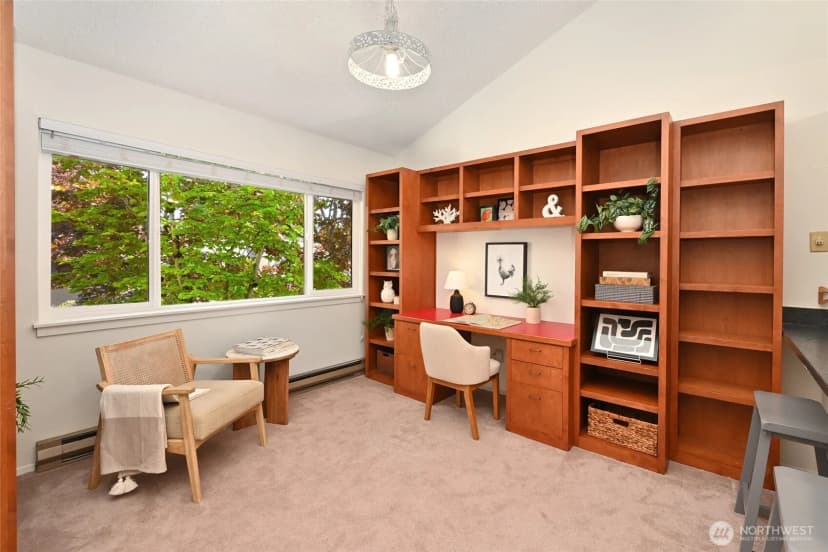 Property photo for 6343 Sand Point Way Ne, Seattle photo 13