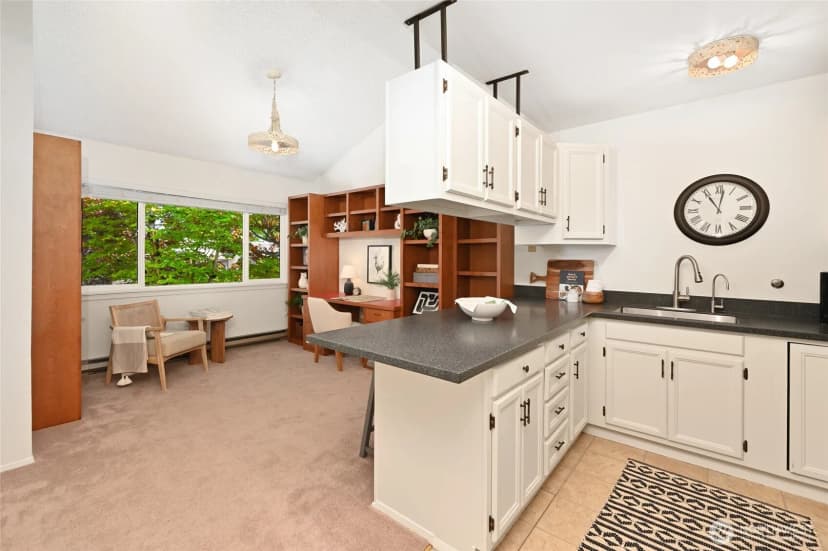 Property photo for 6343 Sand Point Way Ne, Seattle photo 12