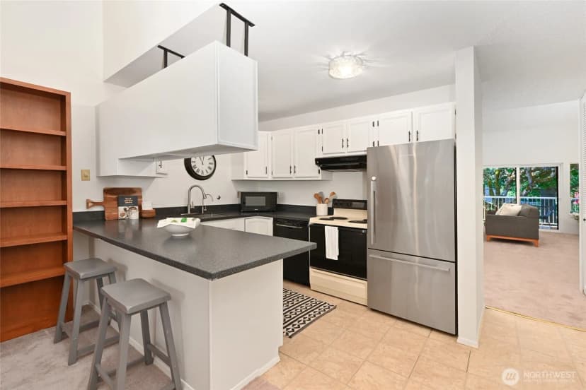 Property photo for 6343 Sand Point Way Ne, Seattle photo 10