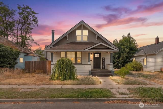 Property photo for 309 E 3rd Street, Ritzville