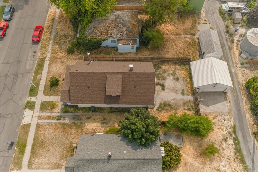 Property photo for 309 E 3rd Street, Ritzville photo 36