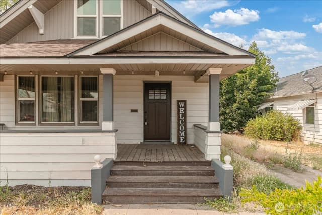 Property photo for 309 E 3rd Street, Ritzville photo 2