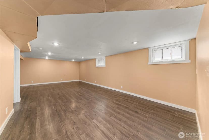 Property photo for 309 E 3rd Street, Ritzville photo 26