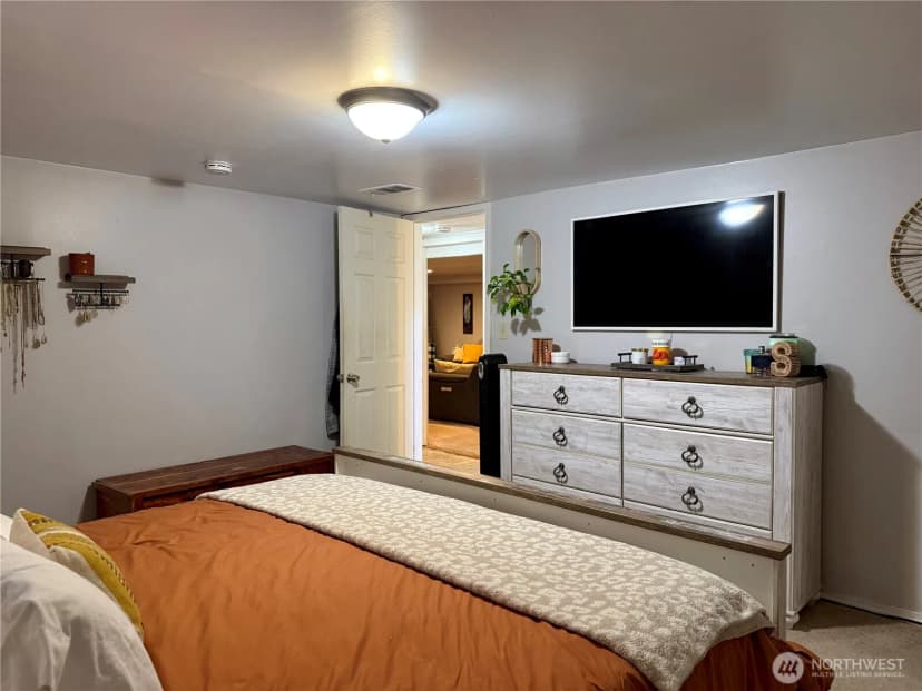 Property photo for 706 E 2nd Avenue, Odessa photo 25