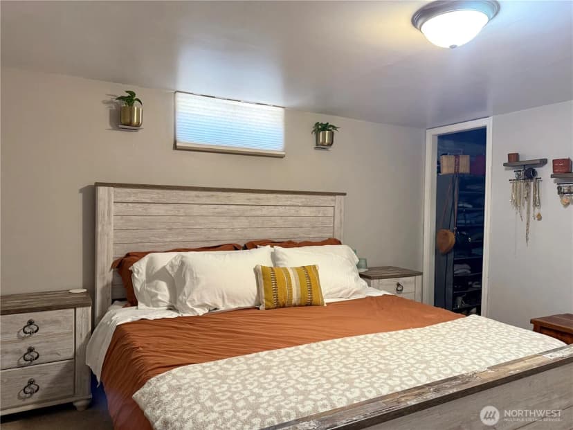 Property photo for 706 E 2nd Avenue, Odessa photo 27