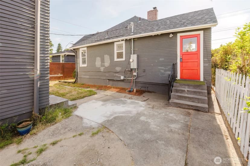Property photo for 1108 Warren Avenue, Bremerton photo 31