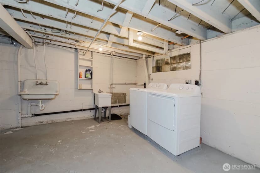 Property photo for 1108 Warren Avenue, Bremerton photo 15