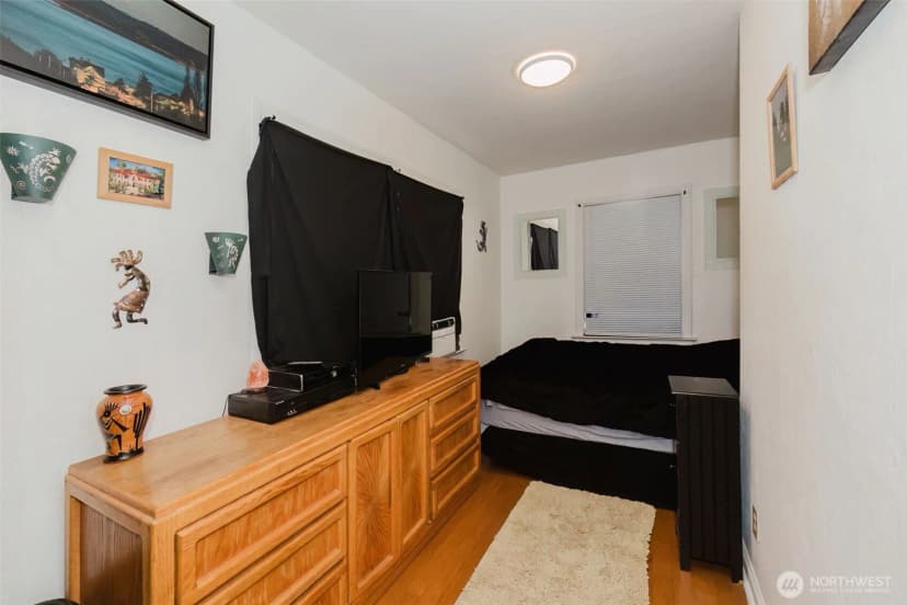 Property photo for 1108 Warren Avenue, Bremerton photo 29