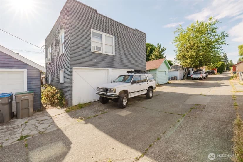 Property photo for 1108 Warren Avenue, Bremerton photo 33