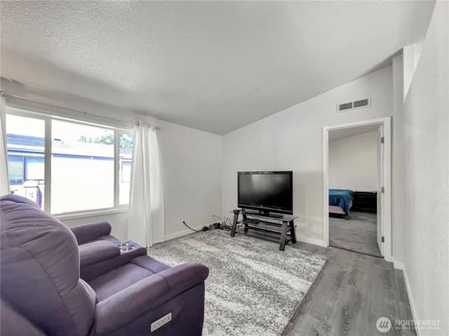 Property photo for 10511 137th Street E #16, Puyallup photo 5