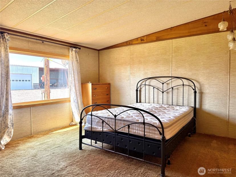 Property photo for 7603 Coyote Heights Road N, Odessa photo 13