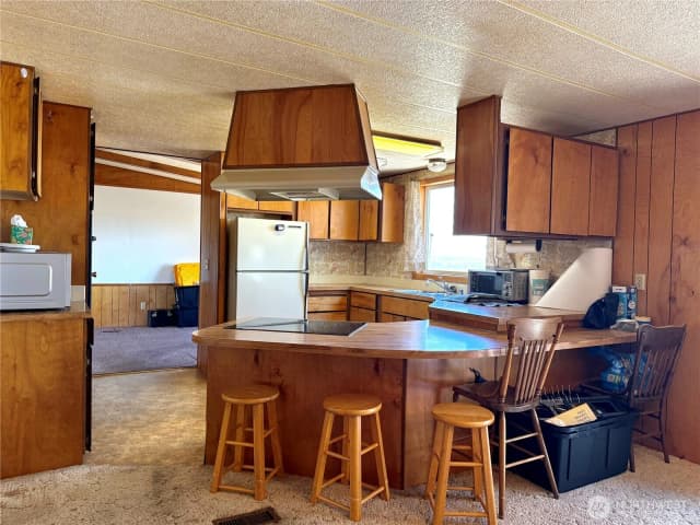 Property photo for 7603 Coyote Heights Road N, Odessa photo 4