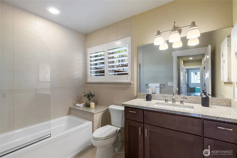 Property photo for 1124 Lake Washington Boulevard S, Seattle photo 33