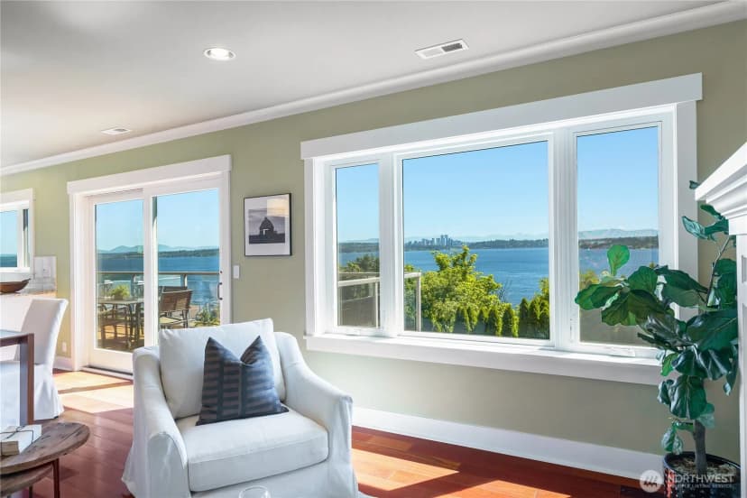 Property photo for 1124 Lake Washington Boulevard S, Seattle photo 7