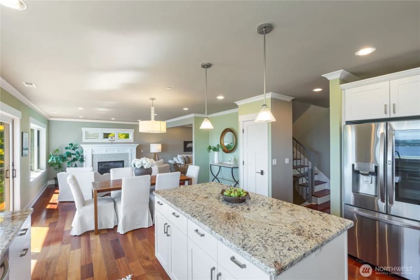 Property photo for 1124 Lake Washington Boulevard S, Seattle photo 17