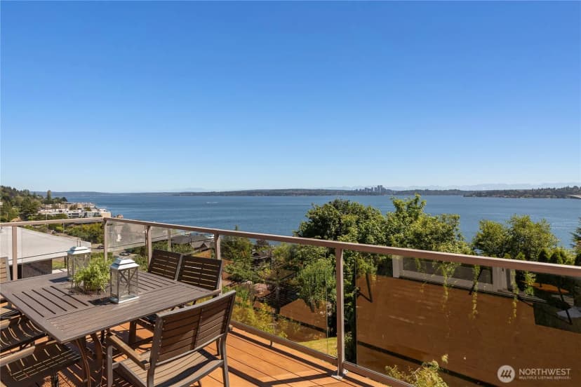 Property photo for 1124 Lake Washington Boulevard S, Seattle photo 8