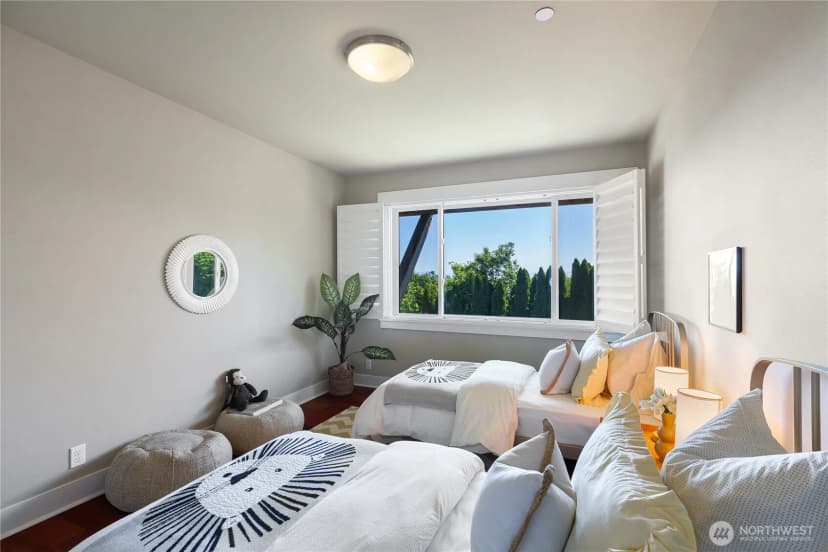 Property photo for 1124 Lake Washington Boulevard S, Seattle photo 29