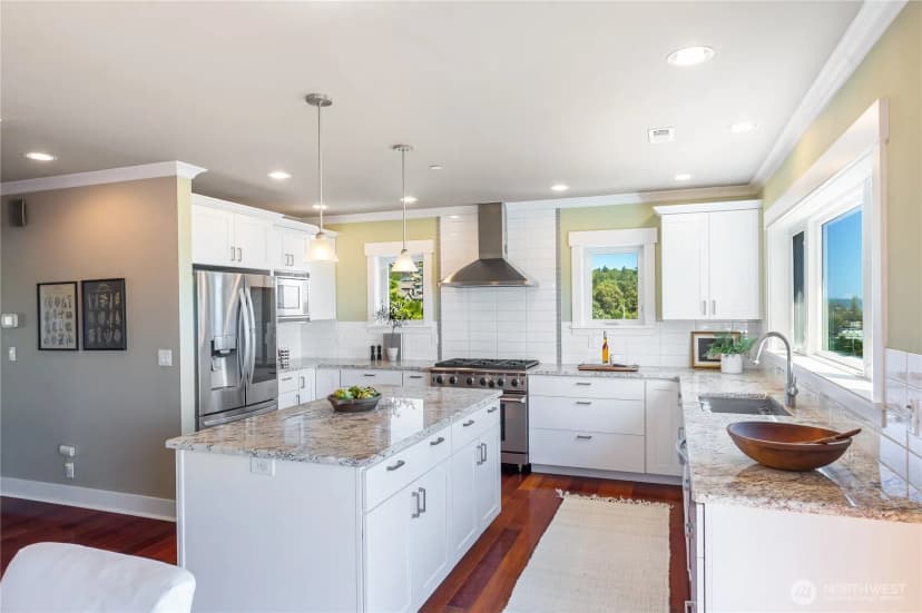 Property photo for 1124 Lake Washington Boulevard S, Seattle photo 14
