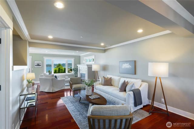 Property photo for 1124 Lake Washington Boulevard S, Seattle photo 5