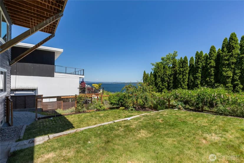 Property photo for 1124 Lake Washington Boulevard S, Seattle photo 37