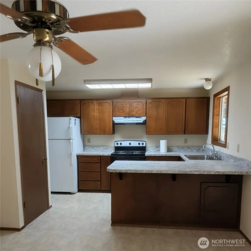 Property photo for 114 Jalyn Street, Centralia photo 3