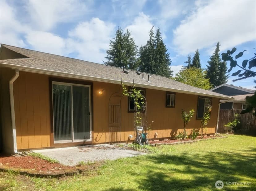 Property photo for 114 Jalyn Street, Centralia photo 2