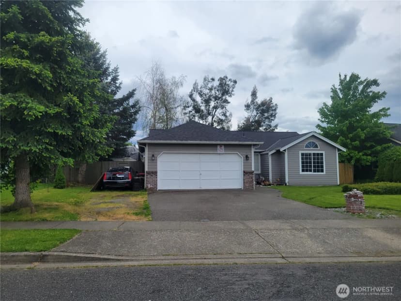 Property photo for 506 Skinner Way Sw, Orting